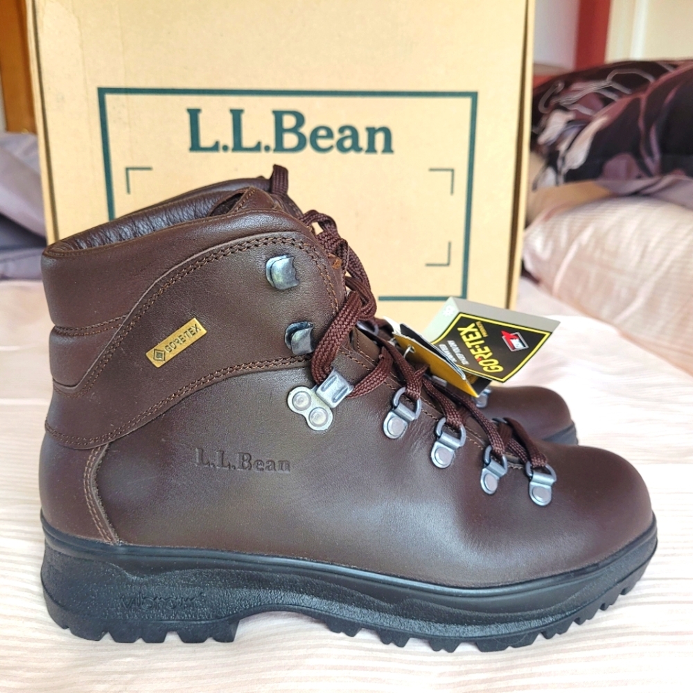 L.L. Bean 7.5 Women's Cresta Hiking Boots New